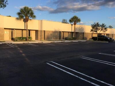 13005 Southern Boulevard, Loxahatchee Groves, FL 33470