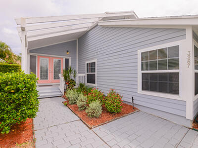 3267 NE Catamaran Terrace, Jensen Beach, FL 34957