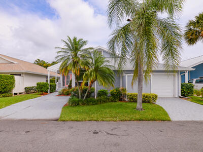 3267 NE Catamaran Terrace, Jensen Beach, FL 34957