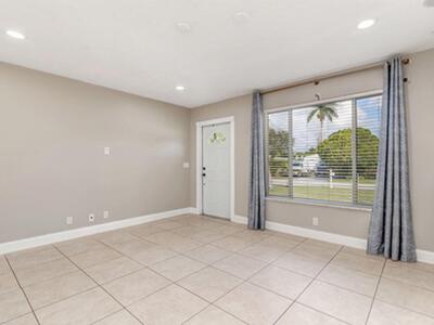 5768 Sullivan Road, Jupiter, FL 33458