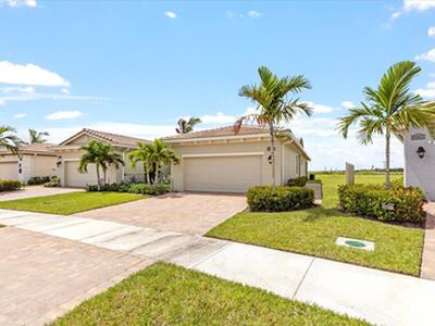 26017 SW Viterbo Way, Port Saint Lucie, FL 34986