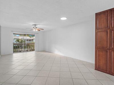 222 N Federal Highway, Deerfield Beach, FL 33441