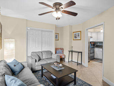 801 NE 2nd Avenue, Delray Beach, FL 33444