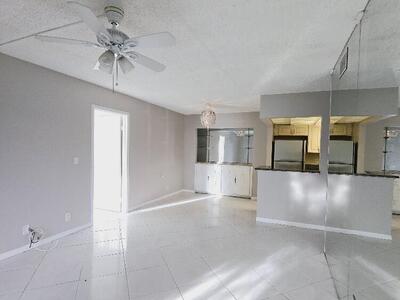 1945 Abbey Road, West Palm Beach, FL 33415