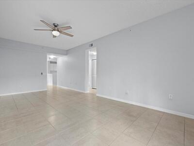 2804 Sarento 114 Place, Palm Beach Gardens, FL 33410