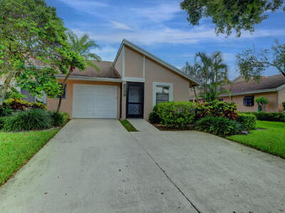 8089 Springtree Road, Boca Raton, FL 33496