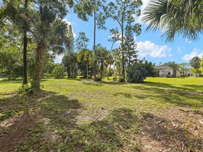 12151 Old Country Road N, Wellington, FL 33414