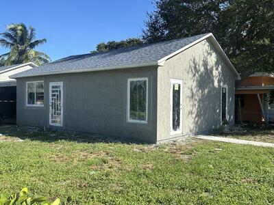 501 8th Avenue S, Lake Worth Beach, FL 33460