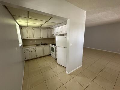 13 Salisbury A, West Palm Beach, FL 33417