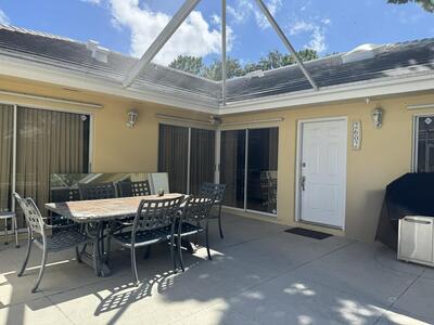 2602 Lakemont Court NW, Palm Beach Gardens, FL 33403