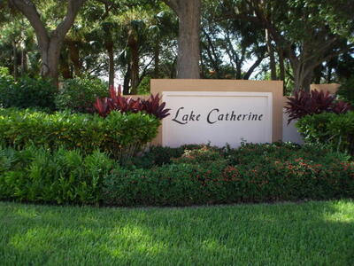 2602 Lakemont Court NW, Palm Beach Gardens, FL 33403