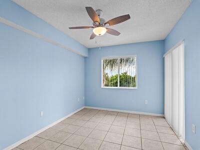 1550 S 42nd Circle, Vero Beach, FL 32967