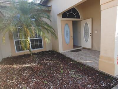 949 SW College Park Road, Port Saint Lucie, FL 34953