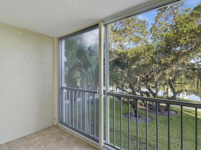 2512 SE Anchorage Cove, Port Saint Lucie, FL 34952