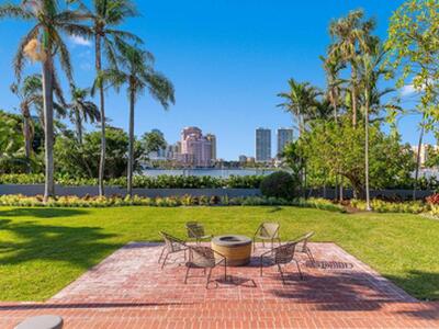 15 S Lake Trail, Palm Beach, FL 33480