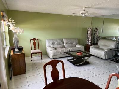 227 Kent N N, West Palm Beach, FL 33417