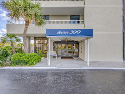 5510 N Ocean Drive, Singer Island, FL 33404