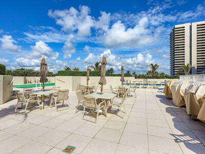 5510 N Ocean Drive, Singer Island, FL 33404