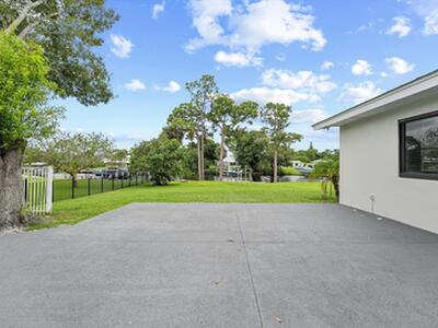 1134 NW Spruce Ridge Drive, Stuart, FL 34994