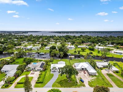 1134 NW Spruce Ridge Drive, Stuart, FL 34994