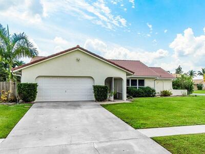 1352 Wyndcliff Drive, Wellington, FL 33414