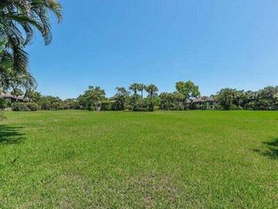 13334 Polo Club Road, Wellington, FL 33414