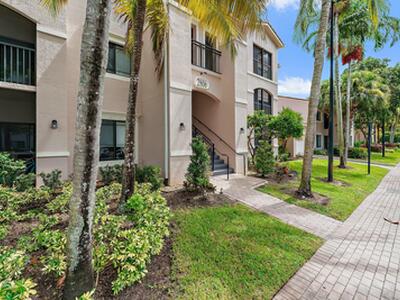 2806 Veronia Drive, Palm Beach Gardens, FL 33410