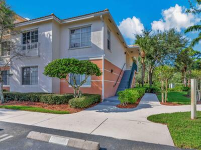 1211 Myrtlewood Circle E, Palm Beach Gardens, FL 33418