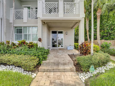 1045 Harbor Villas Drive, North Palm Beach, FL 33408