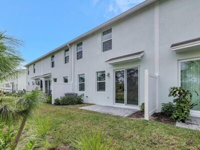 5764 SE Edgewater Circle, Stuart, FL 34997