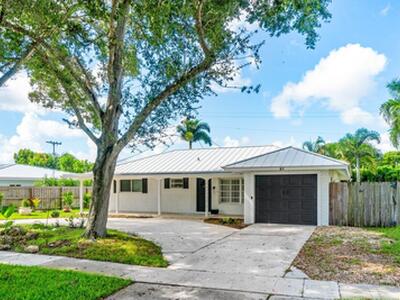 27 Pinehurst Lane, Boca Raton, FL 33431