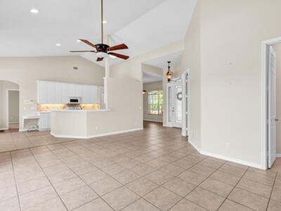 4100 Chablis Street SW, Vero Beach, FL 32968