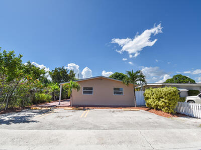 1217 S N Street, Lake Worth, FL 33460