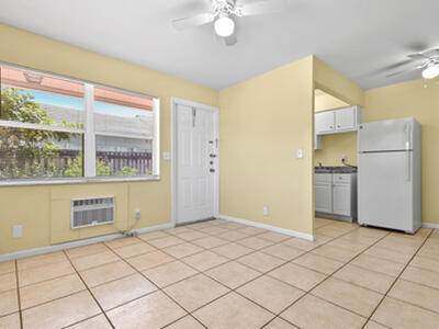 1217 S N Street, Lake Worth, FL 33460