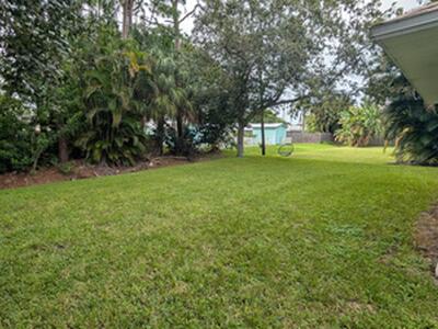 145 10th Court, Vero Beach, FL 32962