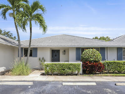 302 Club Drive, Palm Beach Gardens, FL 33418