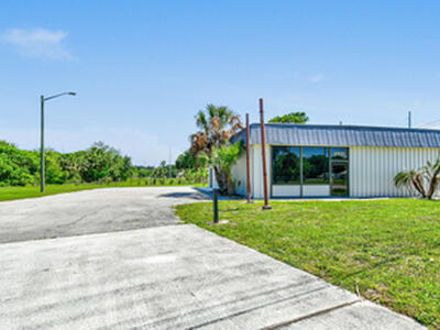 3801 Okeechobee Road, Fort Pierce, FL 34947