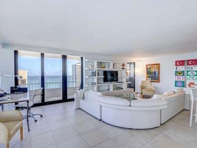 5550 N Ocean Drive, Singer Island, FL 33404