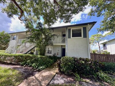 9 Southport Lane, Boynton Beach, FL 33436