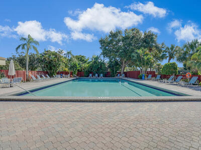 2909 SW 22nd Circle, Delray Beach, FL 33445