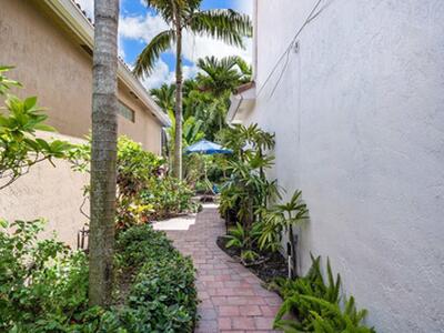 5642 Via De La Plata Circle, Delray Beach, FL 33484