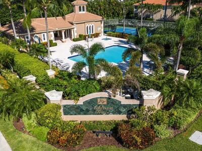 5642 Via De La Plata Circle, Delray Beach, FL 33484