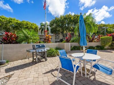 769 Jeffery Street, Boca Raton, FL 33487