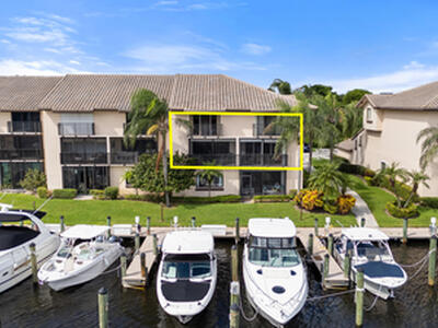 210 Captains Walk, Delray Beach, FL 33483