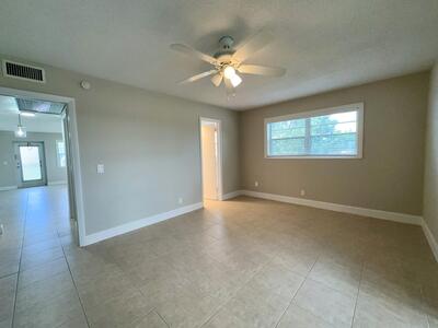 139 Sheffield F, West Palm Beach, FL 33417