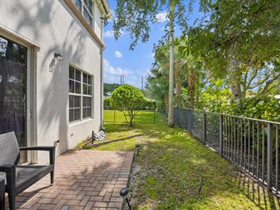 4613 Tara Cove Way, West Palm Beach, FL 33417