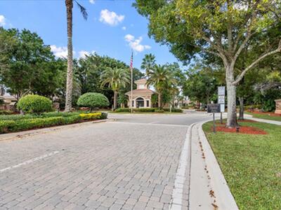 12481 World Cup Lane, Wellington, FL 33414