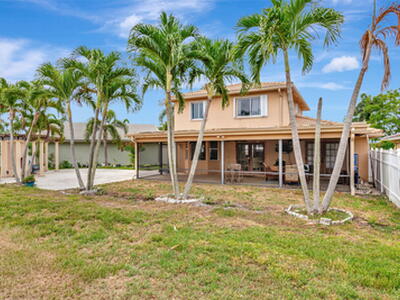 4013 NW 2nd Lane, Delray Beach, FL 33445