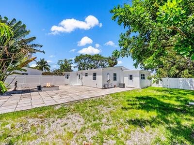 422 Churchill Road, West Palm Beach, FL 33401