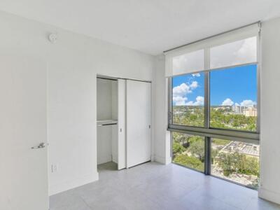 16385 Biscayne Boulevard, North Miami Beach, FL 33160